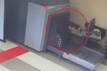 traveller gets into XRay Scanner with his bag goes viral