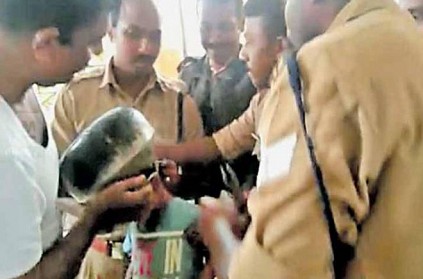 3 year old boy\'s head get stuck in a pot in kerala