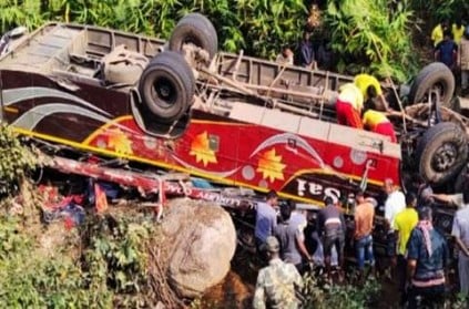 5 Killed 25 Injured In Bus Accident In Odishas Ganjam