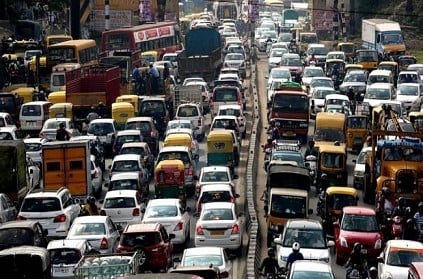 Bengaluru love story in traffic signal gone viral