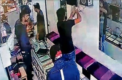 Delhi Robbers Steal TV Set Top Box Mistaking It For CCTV Recorder