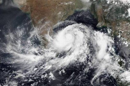 Fani Cyclone Alert odisha govt evacuating people from low lying