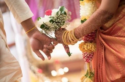 Man calls off marriage over missing caste name on Aadhaar card