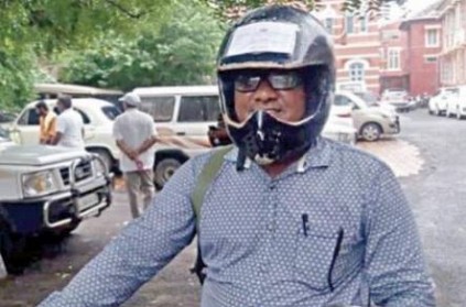 man keeps all the evidences in his helmet goes viral