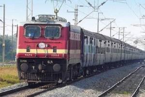 “ஓடும் ரயிலில் பெண்ணுக்கு நேர்ந்த கதி”.. வீடியோவாக பரவும் “திக் திக் நிமிடங்கள்”.. செண்ட்ரல் ரயில்வே பதில்!