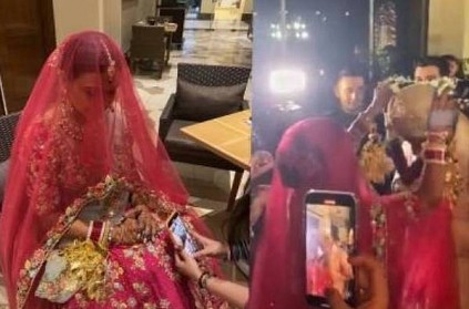 Daughter celebrates mother\'s second wedding, post goes viral