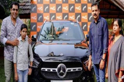 Kerala boss presents a Benz car worth Rs 1 crore to employee