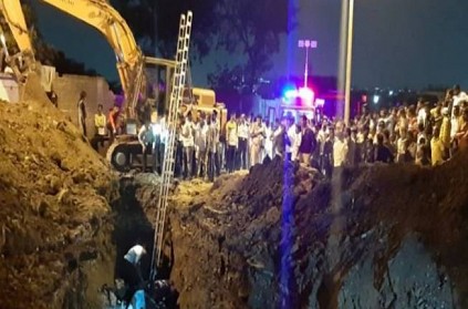 Pune Fireman dies in trying to rescue boy who fell into trench