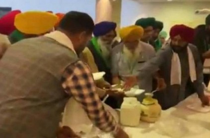 We brought our own food, Farmers refuse lunch at meet with Govt