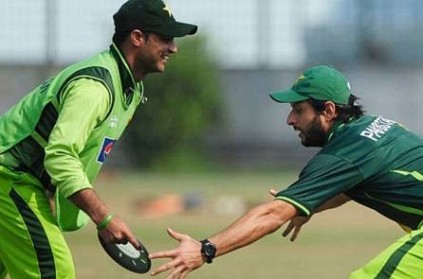 Afridi was a selfish player who ruined many careers,Says Imran Farhat