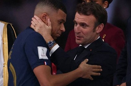 France president immanuel macron consoles mbappe fifa worldcup finals