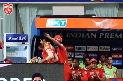 Great gesture from Mayank after Raj Bawa golden duck on IPL debut