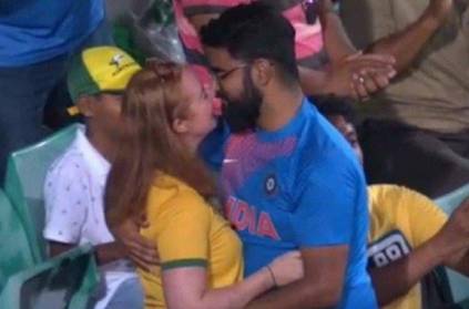 indian fan proposes australia girl during ind vs aus match