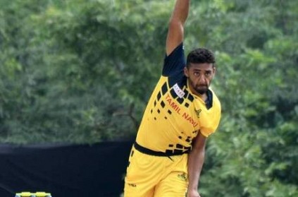 IPL 2020: Varun Chakravarthy removes Sunrisers\' skipper