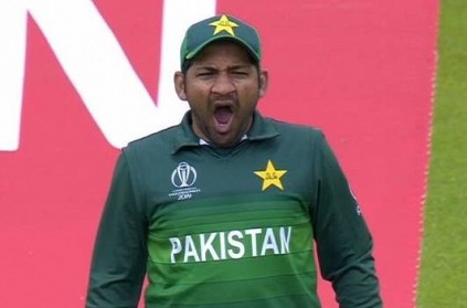 Sarfraz Ahmed trolled for being lazy during IND vs PAK match