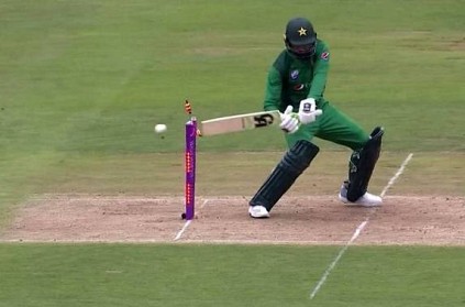Shoaib Malik Unbelievable Hit-Wicket video goes viral