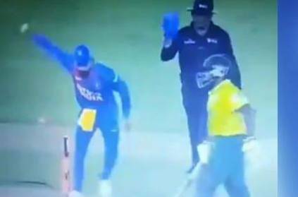 Virat Kohli breaks stumps in 2nd T20I at Mohali- Watch Video