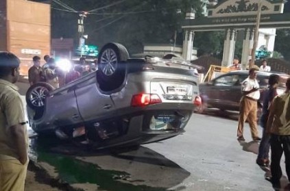 car gets accident near to chennai central railway station