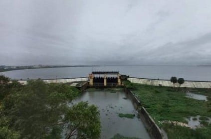 chennai another popular lake water releases due to heavy rain cyclone