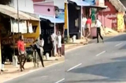 Erode drunkers assault each other by stones in street