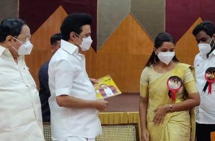 Ex-MNM member Padma Priya Joined DMK in the presence of MK Stalin