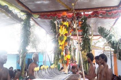 godman stood on 21 aruval in kovilpatti temple festival
