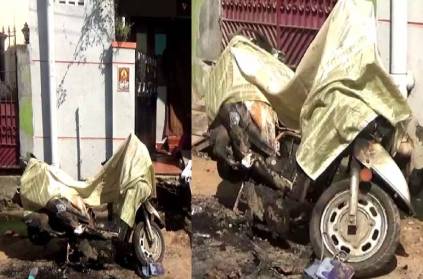 Husband sets fire to wife\'s motor bike in Chennai