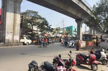two wheeler accident in chennai kills 2 year old girl child