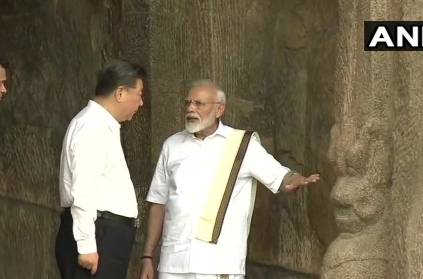 Vesti Clad Modi Welcomes Xi JinPing at Chennai\'s Mamallapuram!
