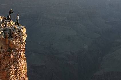 59 yr old woman falls accidentally in america\'s great canyon