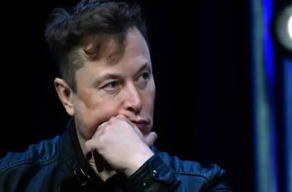 Elon Musk loses world\'s richest title, One tweet costs him $15 billion