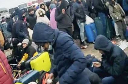 Indian students stuck at border in freezing cold