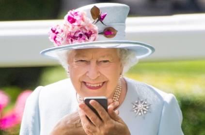 Queen Elizabeth is hiring a social media manager
