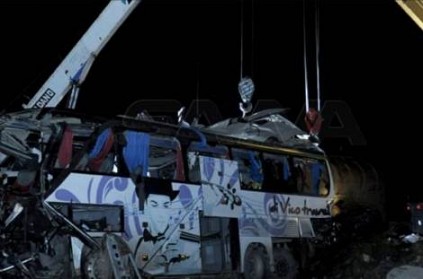 Tanker truck crashes into Syria, killing 32 people