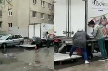 Truck driver helps old lady to cross road netizens react