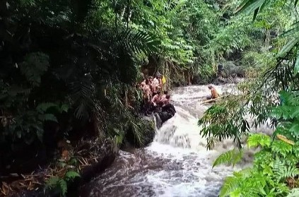 Yogyakarta flood kills 6 students on Indonesian school trip