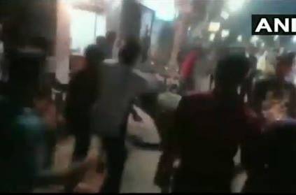 bihar muzaffarpur police thrashed by auto rickshaw man