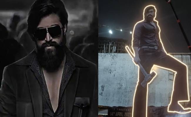 100 ft banner for kgf 2 yash in mumbai amid movie release