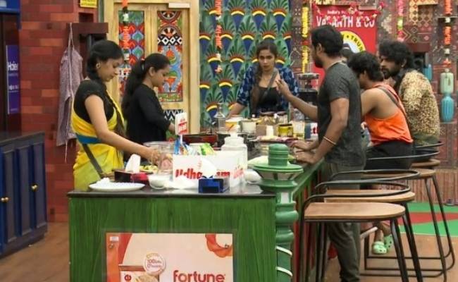 Aari fights with Anitha Sampath in Kitchen, Twitter Reacts