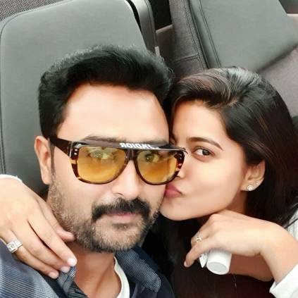 Actor Prasanna and Sneha goes London for vacation