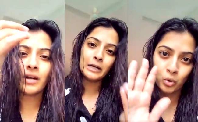 வீடியோ பதிவிட்டு நடிகை வரலக்ஷ்மி சரத்குமார் கொந்தளிப்பு Actress Varalakshmi Sarathkumar Posts An Shocking Video On Corona lockdown