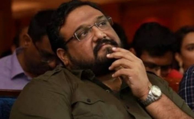 'Annathe' Director Siva's father Jayakumar passes Away