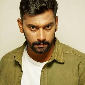 அருள்நிதி பிரபல Youtube Star இயக்கும் படத்தில் நடிக்கிறாராம்