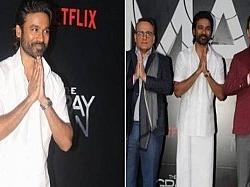 தனுஷ் நடித்த 'THE GRAY MAN' படத்தின் சிறப்பு திரையிடல்.. வேட்டி சட்டையில் அசத்திய தனுஷ்!