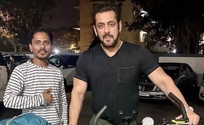 fan rides cycle from MP to mumbai to see salman khan