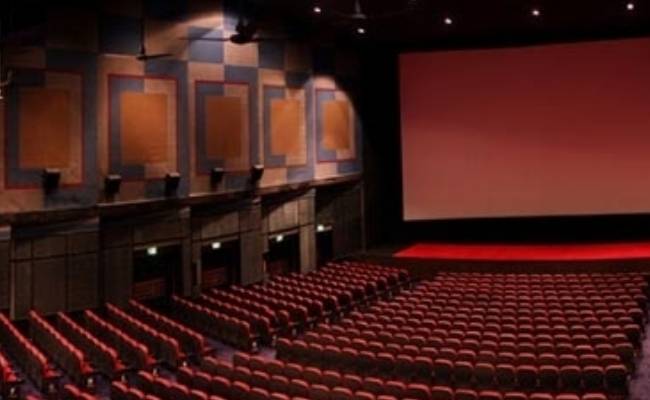 சினிமா தியேட்டர்கள் திறப்பு பற்றி அமைச்சர் பளீச் | Minister Kadambur Raju opens on Re Opening of Cinema Theatres after Coronavirus Lockdown