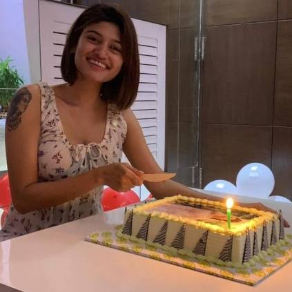 Oviya celebrates her Birthday with Aarav and her friends