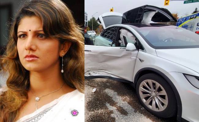 pls pray for us actress Rambha car accident post