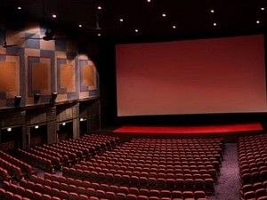 தியேட்டர்களுக்கு வந்த நிலை - இன்னைக்கு என்ன நாள் தெரியுமா | remembering cinema theatres on its 100th day of closed down due to coronavirus