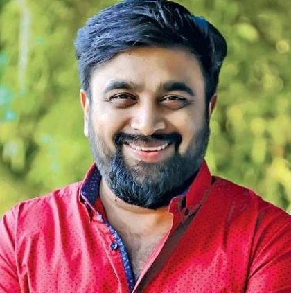 Sasikumar and Sathyaraj's MGR Magan movie will release Pongal 2020